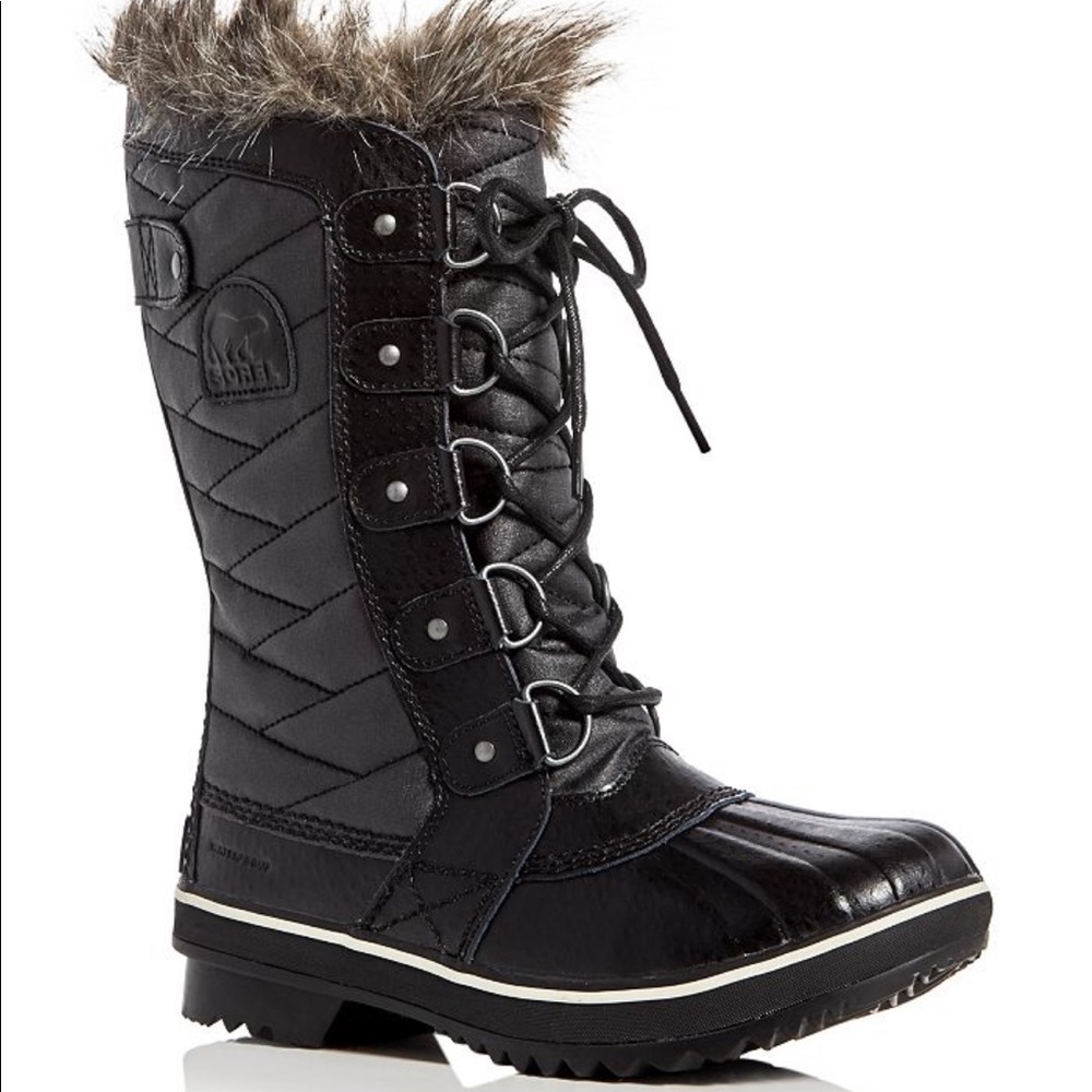 Sorel Tofino II Lace up boots. Black/grey